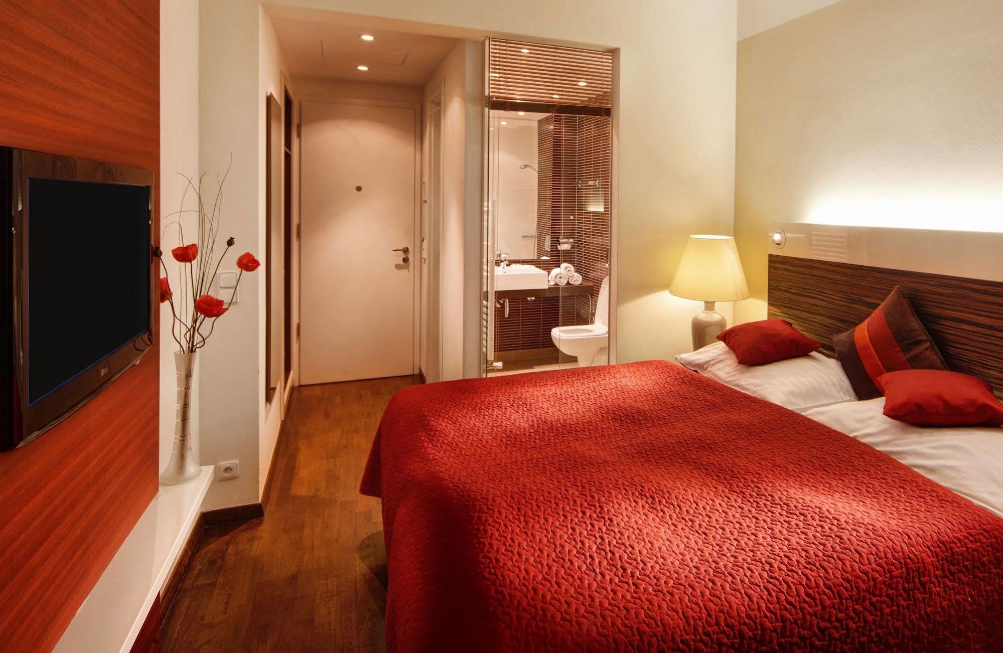 Wellness Hotel Green Paradise Brezova  Exterior photo